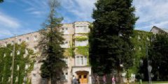 停滞只会被淘汰，求学逆袭站高台——中国人民大学与加拿大女王大学金融硕士