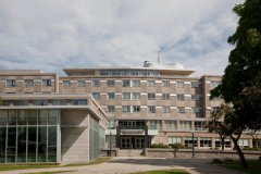 撑住，才有后来的一切——中国人民大学与加拿大女王大学金融硕士